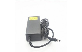 Oplader 19.5V – 3.33A (4.8×1.7)